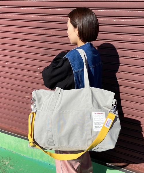 CRB(シーアールビー)の「トラベルトートバッグ(トートバッグ・レディース・ブラック/グレー/ピンク・F)」の6枚目の写真