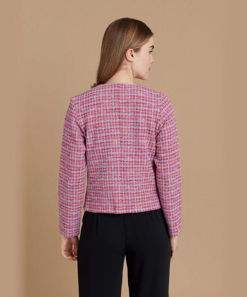 agnes b.（アニエスベー）の「JIQ7 VESTE ジャケット（ノーカラージャケット・レディース・レッド系その他・2/1）」の4枚目の写真
