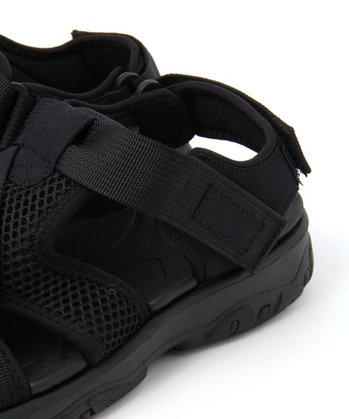 LAKOLE（ラコレ）の「メッシュスポーツサンダル[WOMEN] / 110477（スリッポン・レディース・ブラック/ベージュ・MEDIUM/SMALL/LARGE）」の8枚目の写真