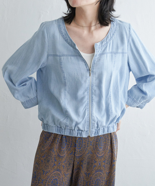 VENCEEXCHANGE（ヴァンスエクスチェンジ）の「デニムクルーネックブルゾン（デニムジャケット・レディース・ブルー/ブルー系/ダークネイビー・FREE）」の3枚目の写真