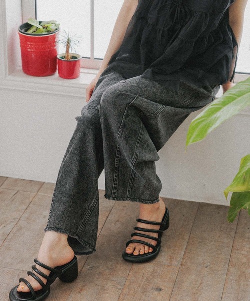 niko and...(ニコアンド)の「オリジナルループヒールサンダル(サンダル・レディース・アイボリー/ブラック・MEDIUM/LARGE)」の20枚目の写真