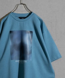【a】シルクタッチポンチ アブストラクトプリント BIG TEE