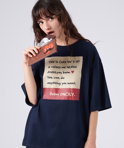 ONCILY（オンシェリー）の「MESSAGE LOGO T-SHIRT / メッセージロゴTシャツ（Tシャツ/カットソー・メンズ・シルバー系その他/オフホワイト/ブルー/シルバー/レッド/ネイビー/イエロー/パープル/ブルー系その他/ホワイト系その他/シルバー系その他2/ピンク/ライトブルー・LARGE/MEDIUM/SMALL）」の4枚目の写真