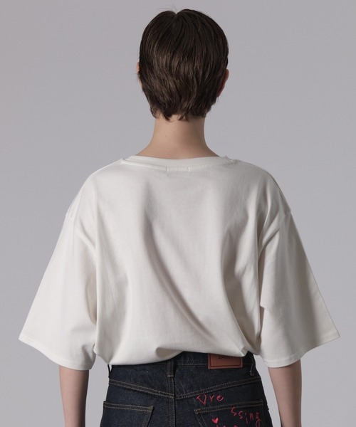 ONCILY（オンシェリー）の「MESSAGE LOGO T-SHIRT / メッセージロゴTシャツ（Tシャツ/カットソー・メンズ・シルバー系その他/オフホワイト/ブルー/シルバー/レッド/ネイビー/イエロー/パープル/ブルー系その他/ホワイト系その他/シルバー系その他2/ピンク/ライトブルー・LARGE/MEDIUM/SMALL）」の18枚目の写真