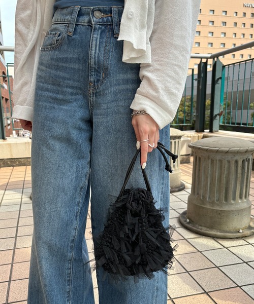 ISOOK(アイスー)の「【ISOOK / アイスー】フリンジ巾着バッグ / チュールバッグ フリンジバッグ ハンドバッグ ZOZOTOWN限定(ハンドバッグ・レディース・ブラック/ホワイト・FREE)」の15枚目の写真