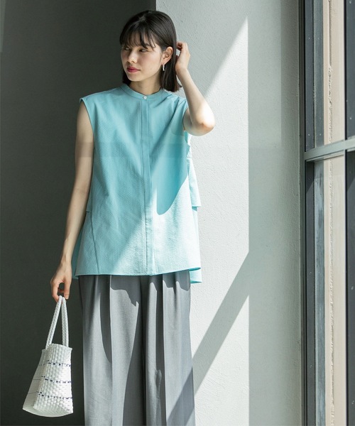 OPAQUE.CLIP（オペークドットクリップ）の「◆ドライタッチバックフリルブラウス【ストレッチ/イージーケア/吸水速乾/洗濯機洗い可】（シャツ/ブラウス・レディース・ブラック/ホワイト系3/ブルーグリーン・36/40/38/42）」の10枚目の写真