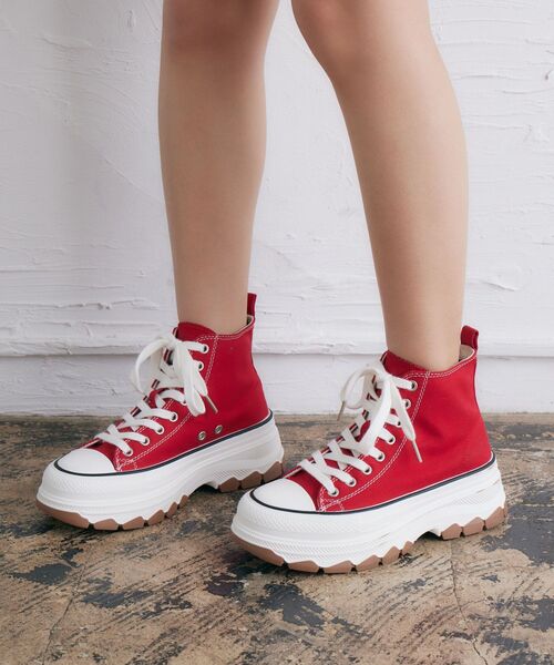RETRO GIRL(レトロガール)の「厚底ハイカットスニーカー(スニーカー・レディース・ブラック/オフホワイト/レッド・MEDIUM/LARGE/SMALL)」の8枚目の写真