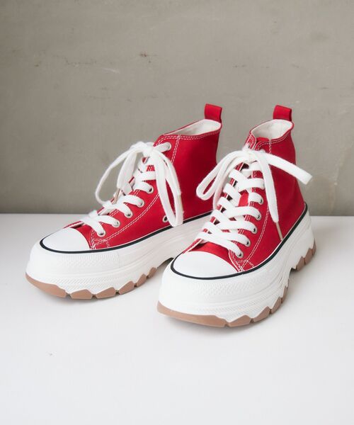 RETRO GIRL(レトロガール)の「厚底ハイカットスニーカー(スニーカー・レディース・ブラック/オフホワイト/レッド・MEDIUM/LARGE/SMALL)」の15枚目の写真