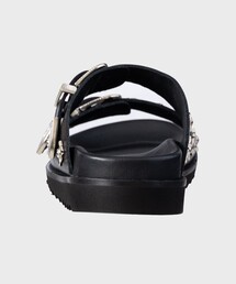 TOGA VIRILIS（トーガ ビリリース）の「SANDAL BLACK LEATHER
