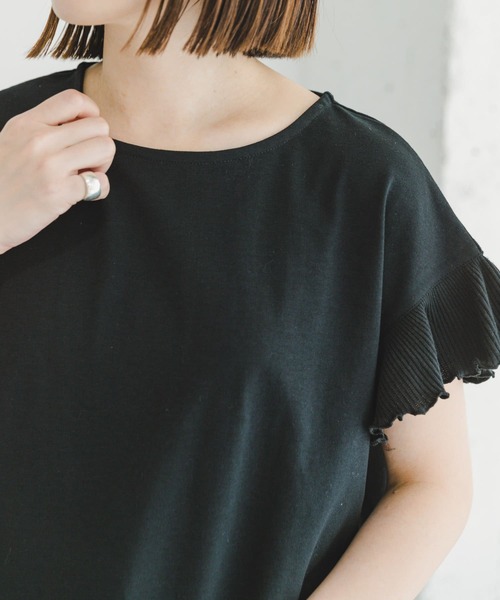 ITEMS URBANRESEARCH（アイテムズ アーバンリサーチ）の「ソデキリカエフレンチTシャツ（Tシャツ/カットソー・レディース・オフホワイト/カーキ/ブラック・FREE）」の18枚目の写真