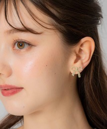 Noela（ノエラ）の「リボンモチーフピアス（ピアス（両耳用））」