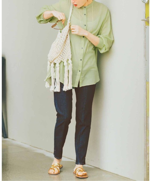 Live in comfort（リブインコンフォート）の「【低身長／高身長サイズあり】リブ　イン　コンフォート　暑い日も涼やかで心地いい！　すっきりちょうどいいデニムパンツ（デニムパンツ・レディース・ダークブルー・6/8/9/5/7/12/13/10/3/1/2/11/4/14）」の3枚目の写真