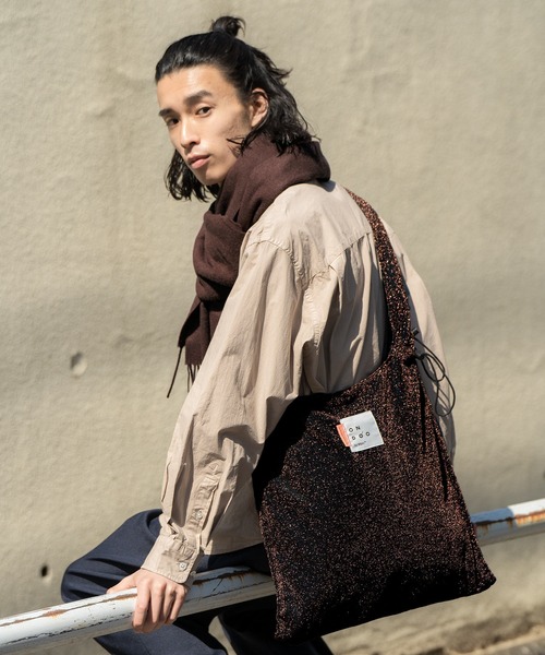 Wpc.（ダブリュピーシー）の「ONDOO シャーリングドロスト トートバッグ（トートバッグ・レディース・ブラック/グレー/ブラウン/シルバー・FREE）」の22枚目の写真