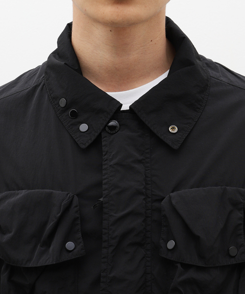 C.P. COMPANY(シーピーカンパニー)の「C.P. Company / シー ピー カンパニー CHROME-R GOGGLE UTILITY JACKET 16CMOW011A(ナイロンジャケット・メンズ・ブラック・50/52)」の19枚目の写真