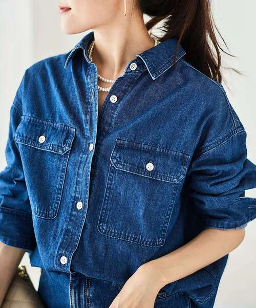 le.coeur blanc（ルクールブラン）の「フラップポケットデニムシャツ（シャツ/ブラウス・レディース・サックスブルー/ブルー・38）」の19枚目の写真