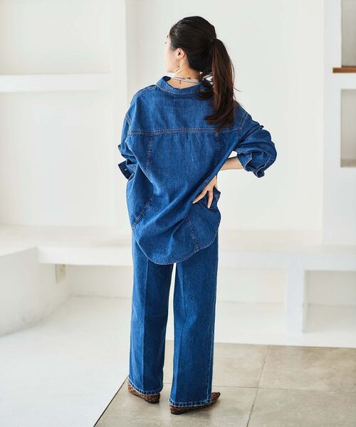 le.coeur blanc（ルクールブラン）の「フラップポケットデニムシャツ（シャツ/ブラウス・レディース・サックスブルー/ブルー・38）」の13枚目の写真