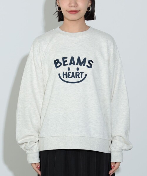 BEAMS HEART(ビームスハート)の「スマイル刺繍 クルースウェット(スウェット・レディース・ホワイト系その他/グレー/グリーン/ダークグリーン/チャコールグレー/レッド/ホワイト系その他6・FREE)」の12枚目の写真