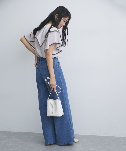 VIS（ビス）の「【洗える】ラッフルフリルバイカラーブラウス（シャツ/ブラウス・レディース・ホワイト系その他/ベージュ系その他/チャコールグレー/オフホワイト・FREE）」の6枚目の写真