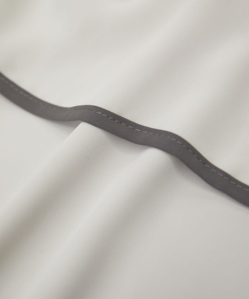 VIS（ビス）の「【洗える】ラッフルフリルバイカラーブラウス（シャツ/ブラウス・レディース・ホワイト系その他/ベージュ系その他/チャコールグレー/オフホワイト・FREE）」の18枚目の写真