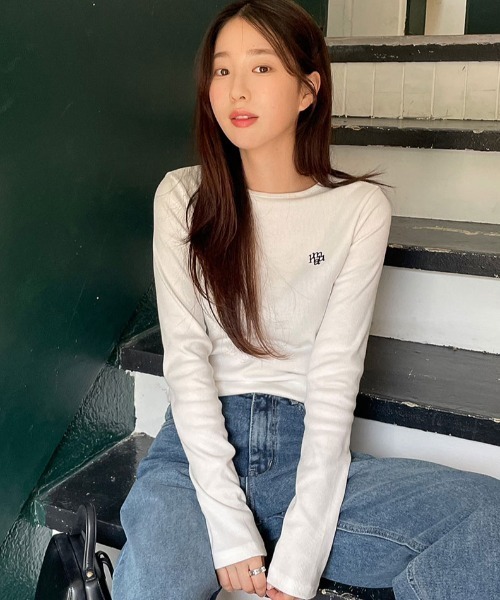 A'GEM/9 × .kom『muah muah/ムーアムーア』STITCH ROUND LONG SLEEVE T