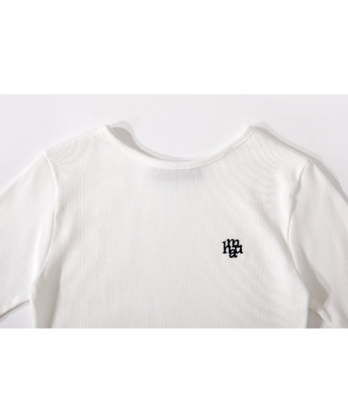 muahmuah(ムーアムーア)の「A'GEM/9 × .kom『muah muah/ムーアムーア』STITCH ROUND LONG SLEEVE T-SHIRT/ステッチラウンドネックロングシャツ(Tシャツ/カットソー・レディース・ライトグリーン/グレー/ライトブルー/ブラック/アイボリー・FREE)」の13枚目の写真