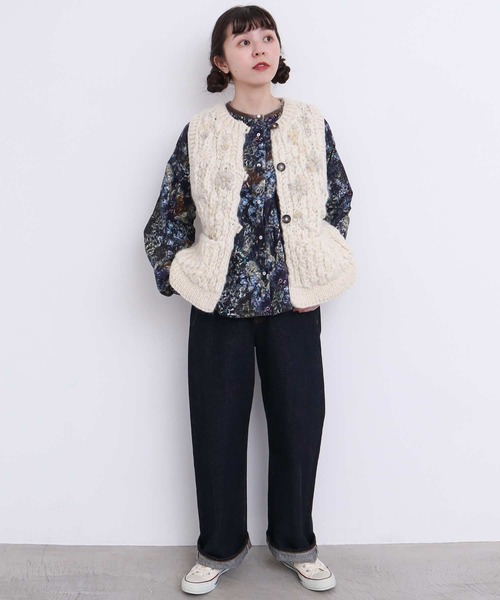 l'atelier du savon（アトリエドサボン）の「ネパールハンドニット　雪のような刺繍ベスト（ベスト・レディース・チャコールグレー/オフホワイト・FREE）」の21枚目の写真