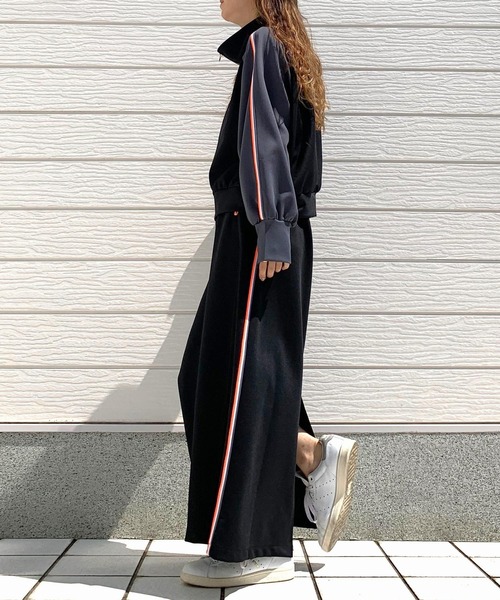 Q（キュー）の「トラックジャケット（ジャージ・レディース・ブラック/グレー・MEDIUM）」の20枚目の写真