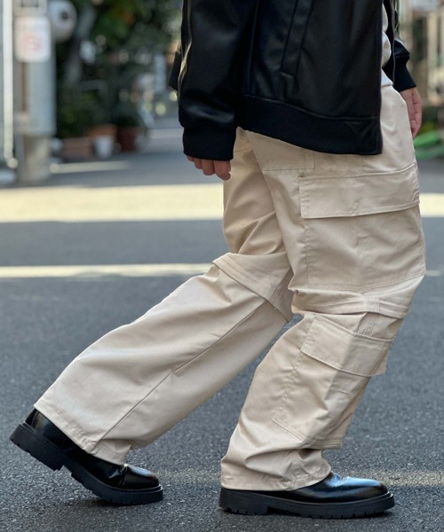 NOBLE PRODUCT(ノーブルプロダクツ)の「【NOBLE PRODUCT】8ポケット2WAYカーゴパンツ(カーゴパンツ・メンズ・アイボリー/ブラック・M/L)」の2枚目の写真