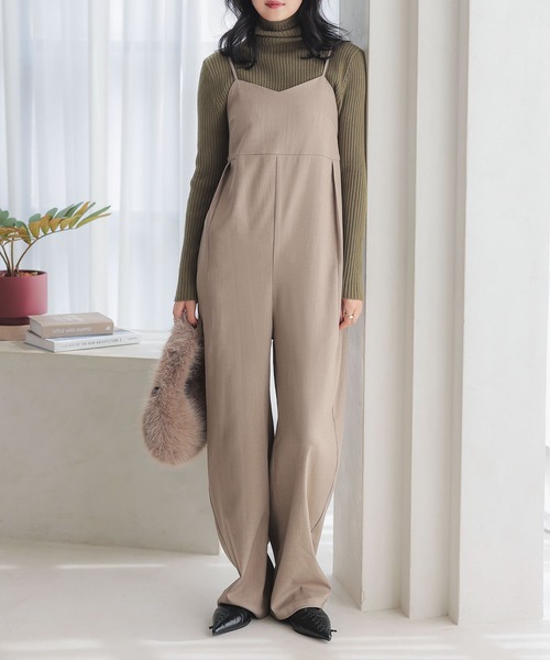 KOBE LETTUCE(コウベレタス)の「カーブパンツキャミサロペット(サロペット/オーバーオール・レディース・ダークブラウン/ベージュ/ブラック・M)」の1枚目の写真