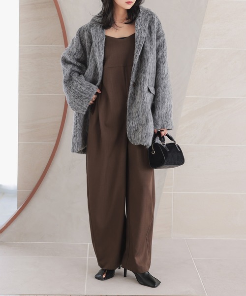 KOBE LETTUCE(コウベレタス)の「カーブパンツキャミサロペット(サロペット/オーバーオール・レディース・ダークブラウン/ベージュ/ブラック・M)」の4枚目の写真