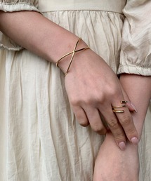 ciite'(V[e)cross bangle / NXoO(oO/Xgoh)