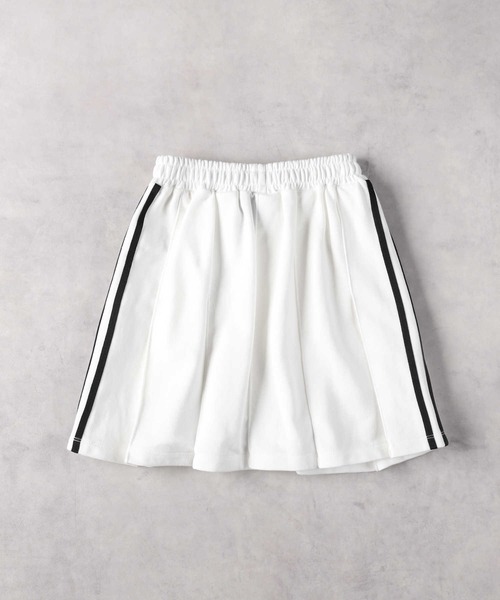 Right-on(ライトオン)の「UMBRO(アンブロ)【キッズ】【セットアップ対応】プリーツスカート(スカート・キッズ・オフホワイト/ブラック・130/140/150/160)」の3枚目の写真