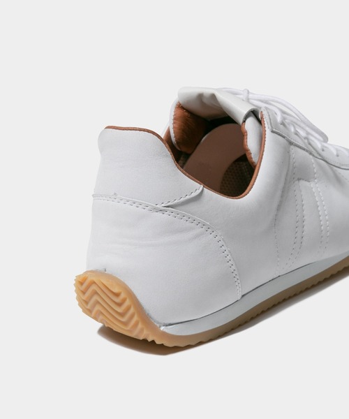 REPRODUCTION OF FOUND(リプロダクションオブファウンド)の「german traner in nubuck(スニーカー・レディース・ブラック/オフホワイト・27.5/28.5/26.5/25.5/24.5/23.5/22.5)」の5枚目の写真