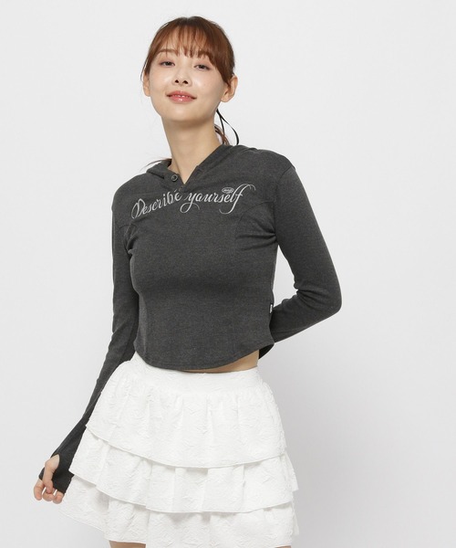 MAGPIEROBIN（マグパイロビン）の「MAGPIE ROBIN／レタリングフードロングスリーブ（Tシャツ/カットソー・レディース・ベージュ/チャコール・FREE）」の16枚目の写真