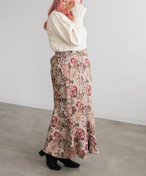 CLETTE(クレット)の「タックキャンディ袖ハイネックニット(ニット/セーター・レディース・ブラック/ブラウン/アイボリー/グレイッシュベージュ・LL/3L/4L)」の20枚目の写真