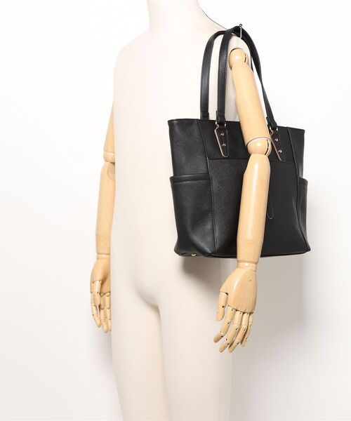 m.f.editorial（エムエフエディトリアル）の「【A4対応】m.f.エディトリアル レディース ひねり金具付き トートバッグ（トートバッグ・レディース・ベージュ/ブラック・FREE）」の7枚目の写真