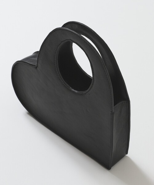 Firsthand（ファーストハンド）の「Firsthand/ファーストハンド レザーハートハンドバッグ / 撥水レザー（ハンドバッグ・レディース・ブラック・ONE SIZE）」の11枚目の写真