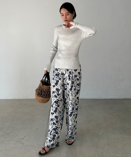 Doux archives(ドゥアルシーヴ)の「メタリックリブニット(ニット/セーター・レディース・ブラック/シルバー/ゴールド・FREE)」の22枚目の写真