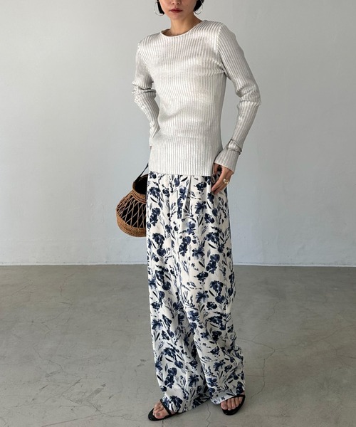 Doux archives(ドゥアルシーヴ)の「メタリックリブニット(ニット/セーター・レディース・ブラック/シルバー/ゴールド・FREE)」の5枚目の写真