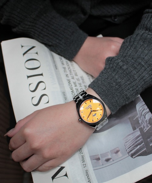 Vivienne Westwood(ヴィヴィアンウエストウッド)の「「Vivienne Westwood/ヴィヴィアン・ウエストウッド」ミューズ レディース クォーツ ウォッチ、オレンジ ダイヤル & シルバー ステンレススチール ブレスレット(アナログ腕時計・レディース・シルバー系/ターコイズブルー・37mm)」の13枚目の写真