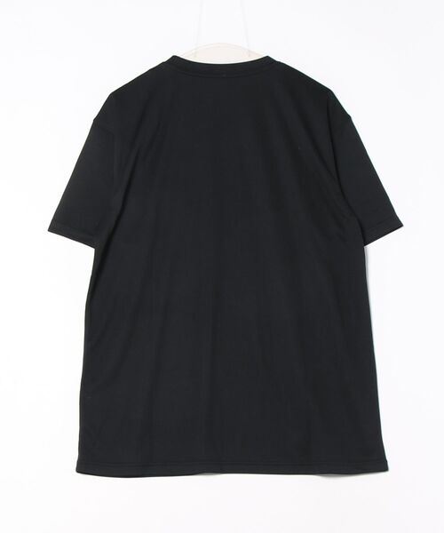 NEW ERA(ニューエラ)の「ニューエラパフォーマンスアパレル 半袖Tシャツ 吸汗速乾性 UVカット(Tシャツ/カットソー・メンズ・ブラック・XL/L/M/XXL)」の2枚目の写真