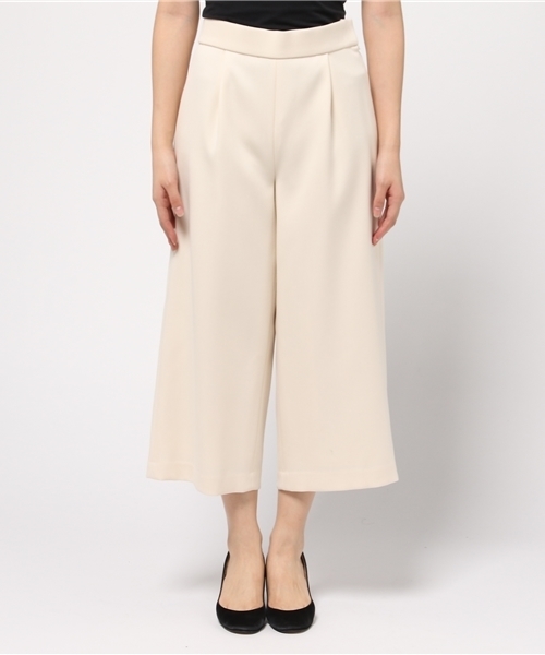 La TOTALITE(ラトータリテ)の「サトウサンコラボ バックギャザーワイドパンツ◆(その他パンツ・レディース・ホワイト/キャメル/ネイビー/ブラック・36/38)」の5枚目の写真