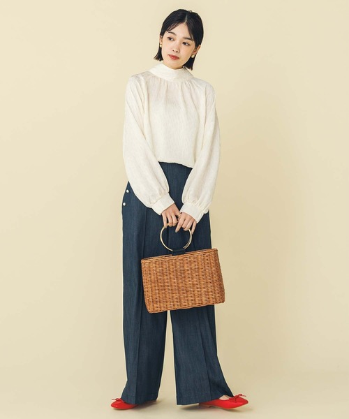 ATELIER BRUGGE(アトリエブルージュ)の「レザーバレエシューズ(バレエシューズ・レディース・レッド/ブラック/シルバー・24/23.5/23)」の11枚目の写真