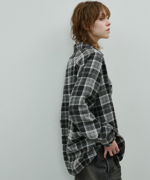 AFF AIVER（エイエフエフアイバー）の「AFF AIVER　ヘビースノーウォッシュラグランチェックシャツ（シャツ/ブラウス・メンズ・ブルー/ブラック/レッド・SMALL/MEDIUM/LARGE）」の6枚目の写真