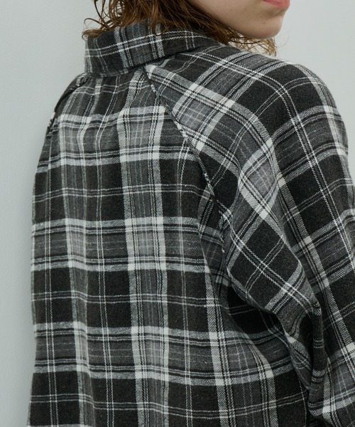 AFF AIVER（エイエフエフアイバー）の「AFF AIVER　ヘビースノーウォッシュラグランチェックシャツ（シャツ/ブラウス・メンズ・ブルー/ブラック/レッド・SMALL/MEDIUM/LARGE）」の9枚目の写真