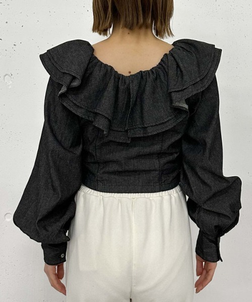 archives（アルシーヴ）の「デニムラッフルオフショルブラウス（シャツ/ブラウス・レディース・ブルー/ブラック・MEDIUM）」の19枚目の写真