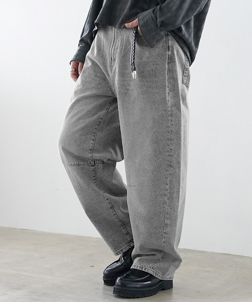 MinoriTY（マイノリティ）の「【MinoriTY select】バレルレッグイージーワイドデニムパンツ メンズ（デニムパンツ・メンズ・ライトグレー/ブラック/ライトブルー・M/L/LL）」の17枚目の写真