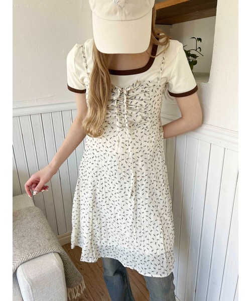 PHILLY(フィリー)の「【PHILLY】リトルフラワーキャミワンピース(ワンピース・レディース・レッド/ブラック/アイボリー・FREE)」の2枚目の写真