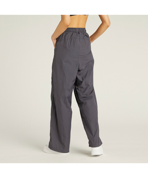 PUMA(プーマ)の「PUMA プーマ ウィメンズ ワードローブ ESS+ ウーブン パンツ(その他パンツ・レディース・グレー/ミント・MEDIUM/SMALL/LARGE/X-LARGE)」の9枚目の写真