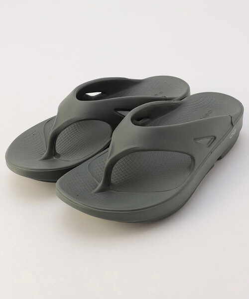 OOFOS(ウーフォス)の「OOFOS/ウーフォス Ooriginal【26.0-28.0cm】/ウーオリジナル / リカバリーサンダル(サンダル・メンズ・ブラック/グレー/オリーブ/サックスブルー/ベージュ/ライトグレー・7/8/9)」の5枚目の写真